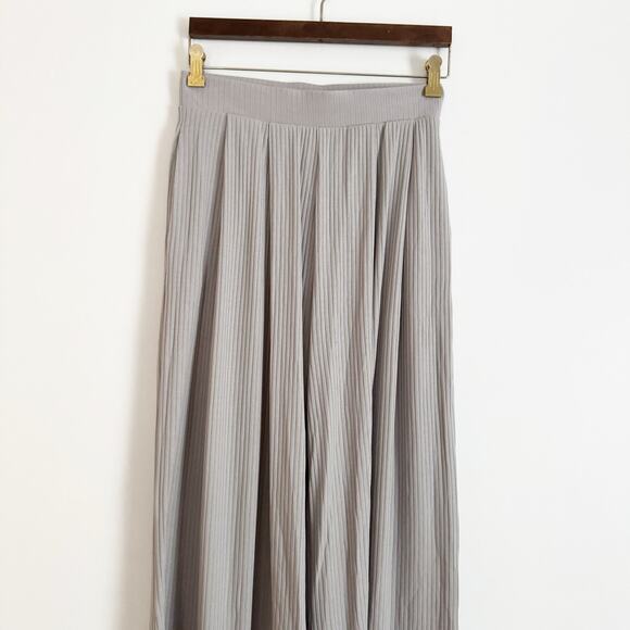 LAINSNOW Rosemary Wide Leg Ribbed Pants Dove Gray Medium M - Picture 3 of 9